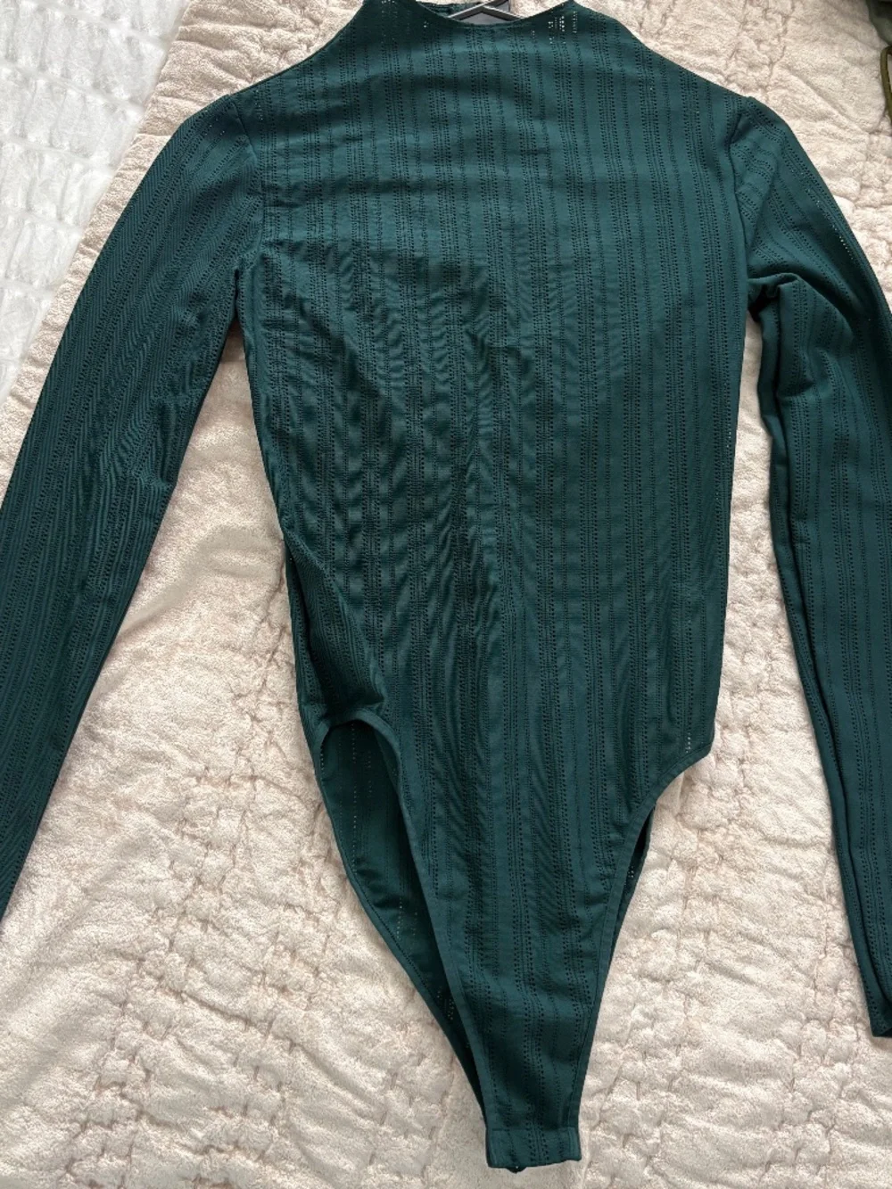 ALO Yoga Euphoria Long Sleeve Bodysuit XS